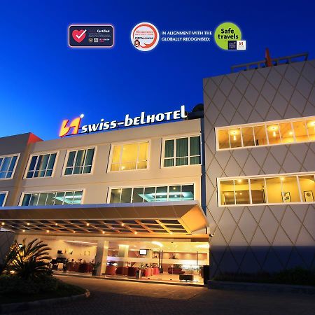 Swiss-Belhotel Kendari Ngoại thất bức ảnh