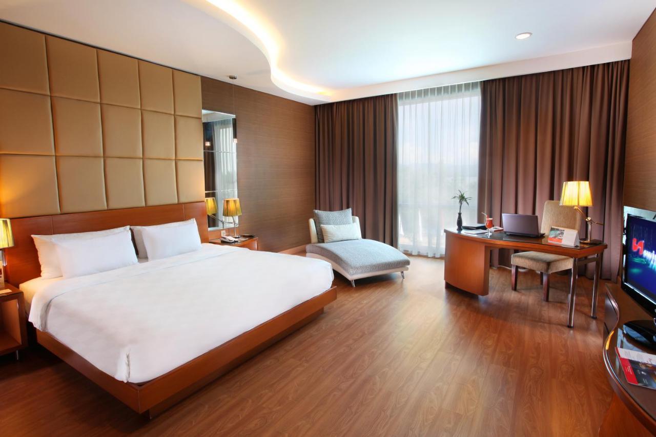 Swiss-Belhotel Kendari Ngoại thất bức ảnh