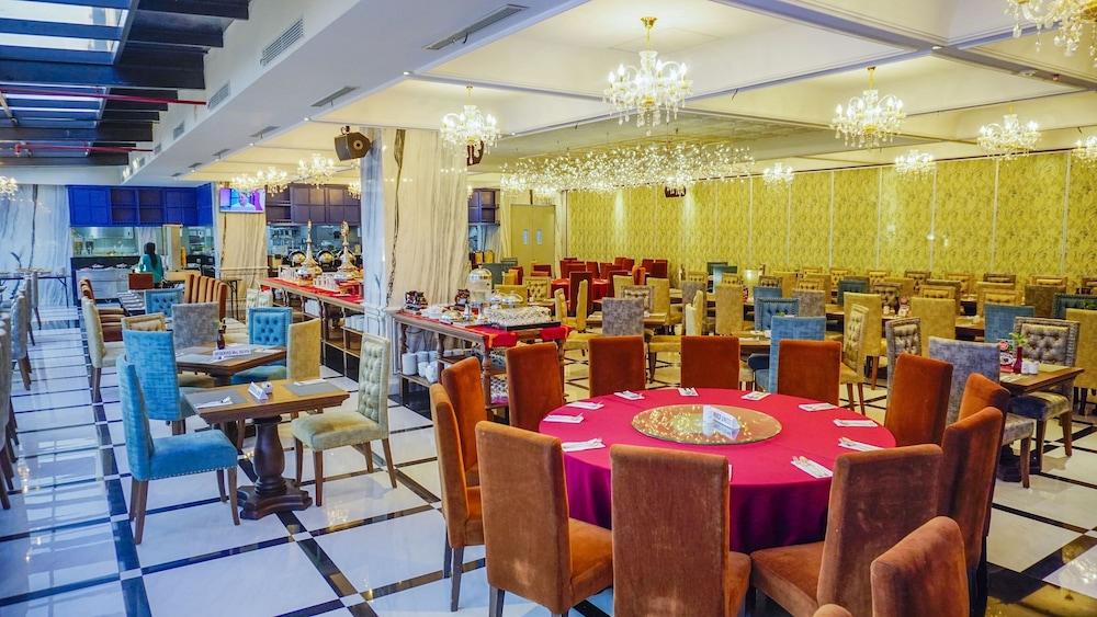 Swiss-Belhotel Kendari Ngoại thất bức ảnh