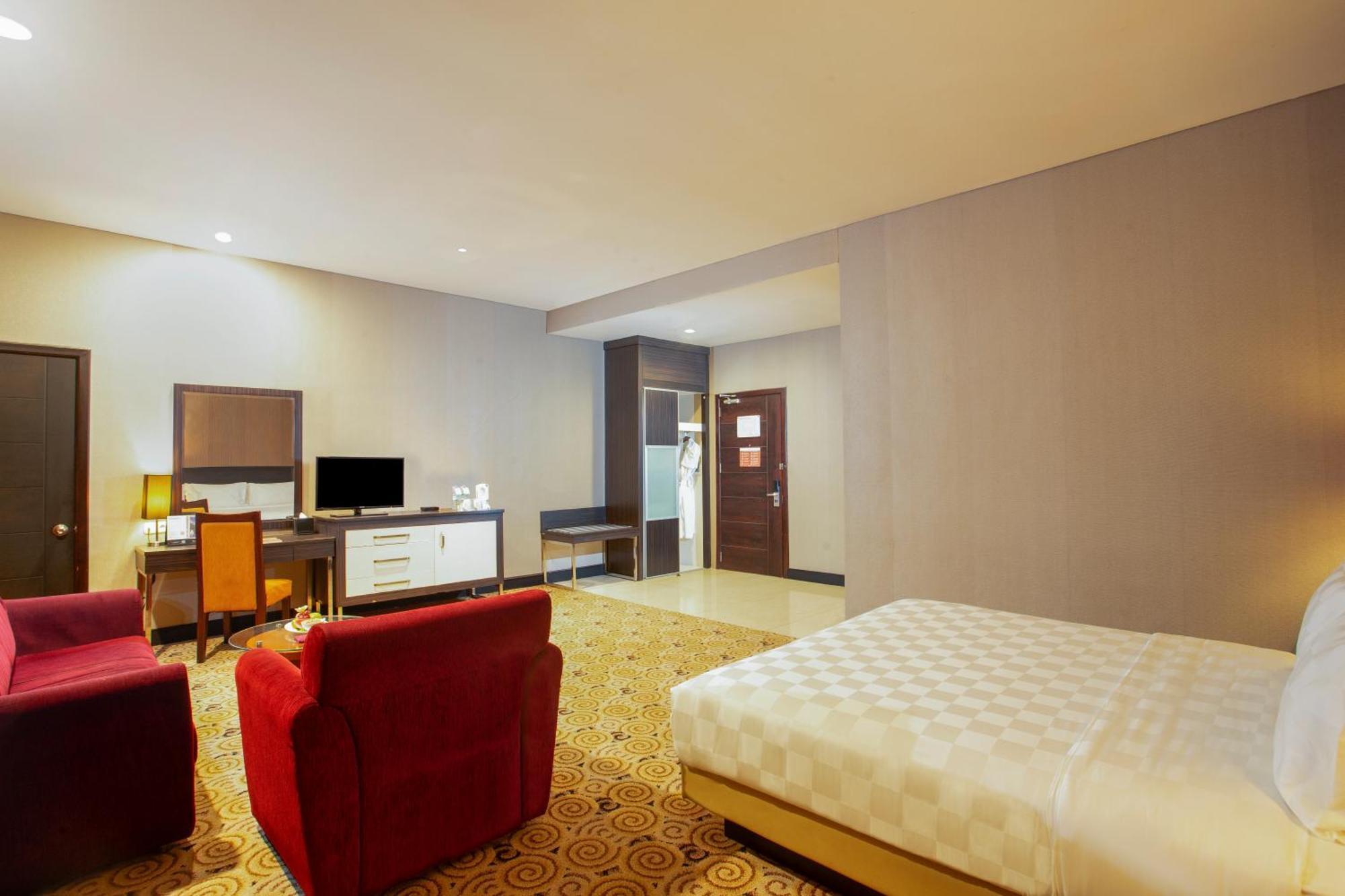 Swiss-Belhotel Kendari Ngoại thất bức ảnh