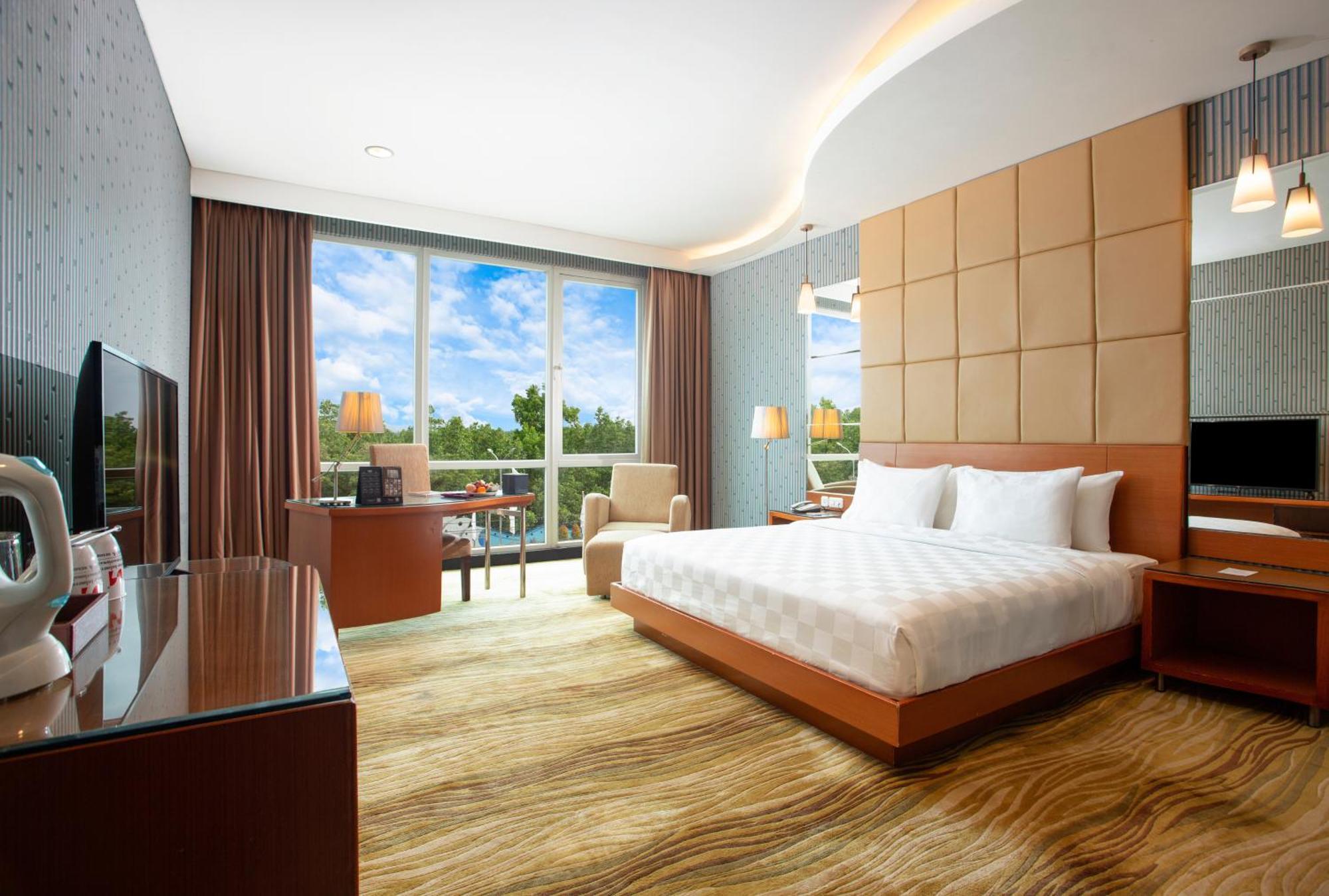 Swiss-Belhotel Kendari Ngoại thất bức ảnh